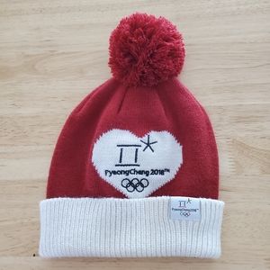 Jinkyoung Co. PyeongChang Olympics Heart Red Beanie
